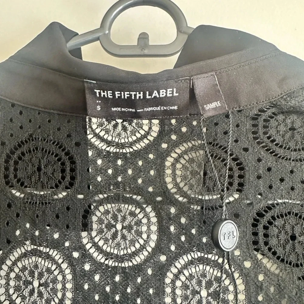 THE FIFTH LABEL BLOUSE - Picture 3 of 3
